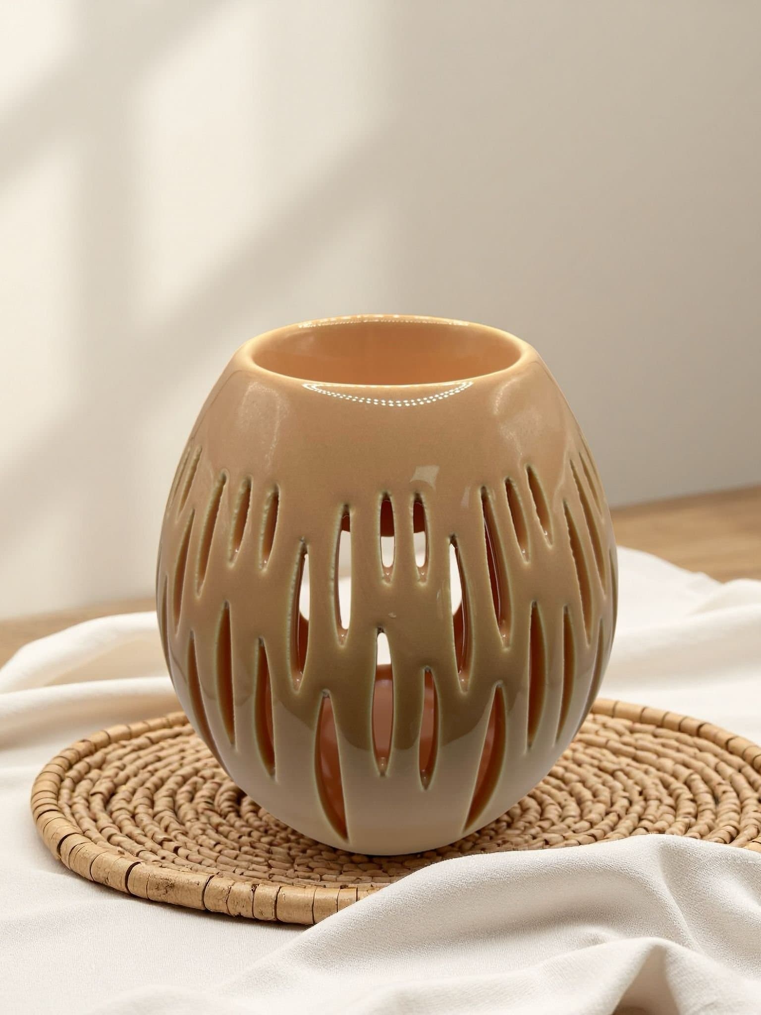 Quemador de Cera Ovalado Beige