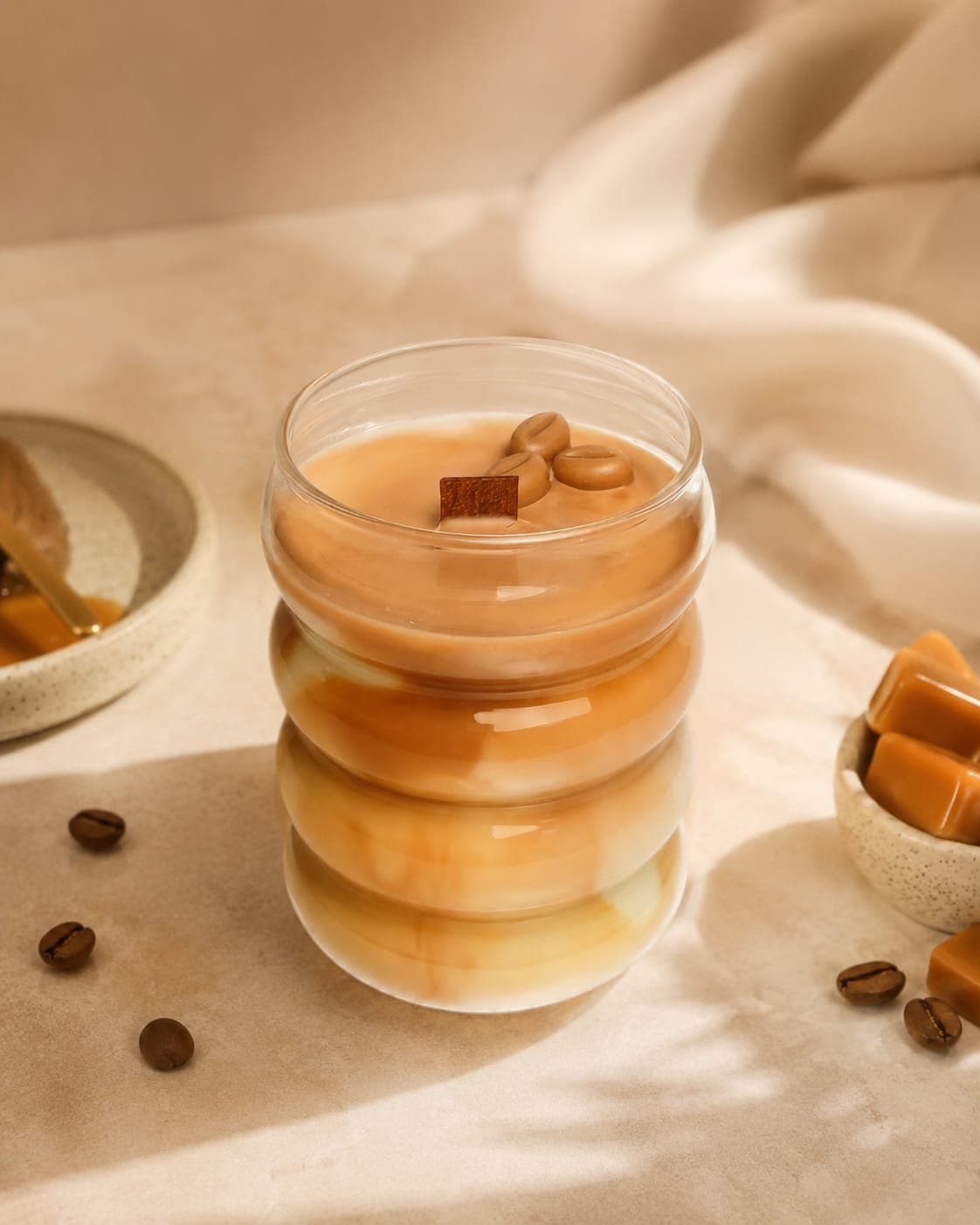 Vela Caramel Latte