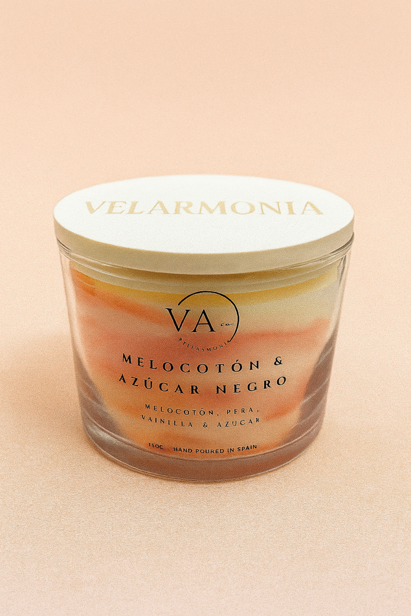 Vela aromática melocotón y azúcar negro
